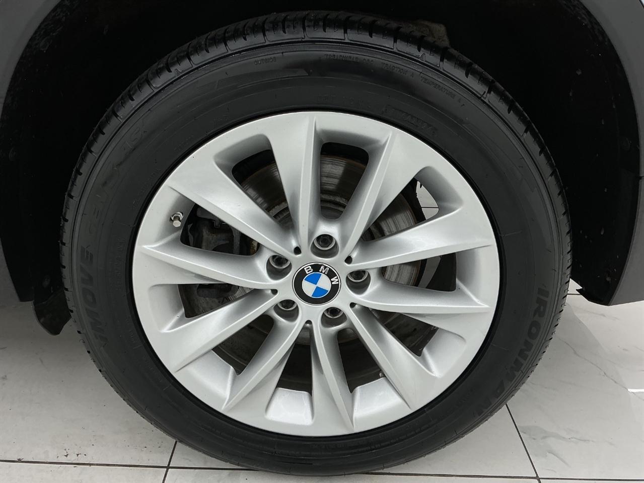 BMW X3 xDrive28i Sports Activity Vehicle 2017