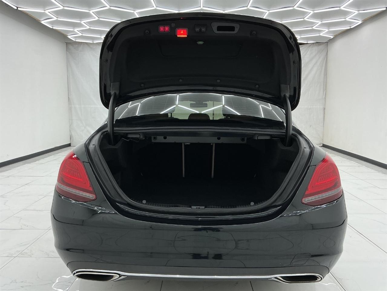 Mercedes-Benz C-Class C 300 Sedan 2019