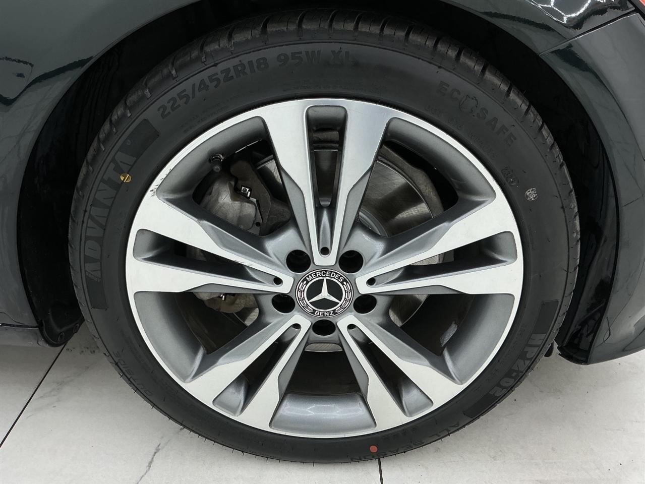 Mercedes-Benz C-Class C 300 Sedan 2019
