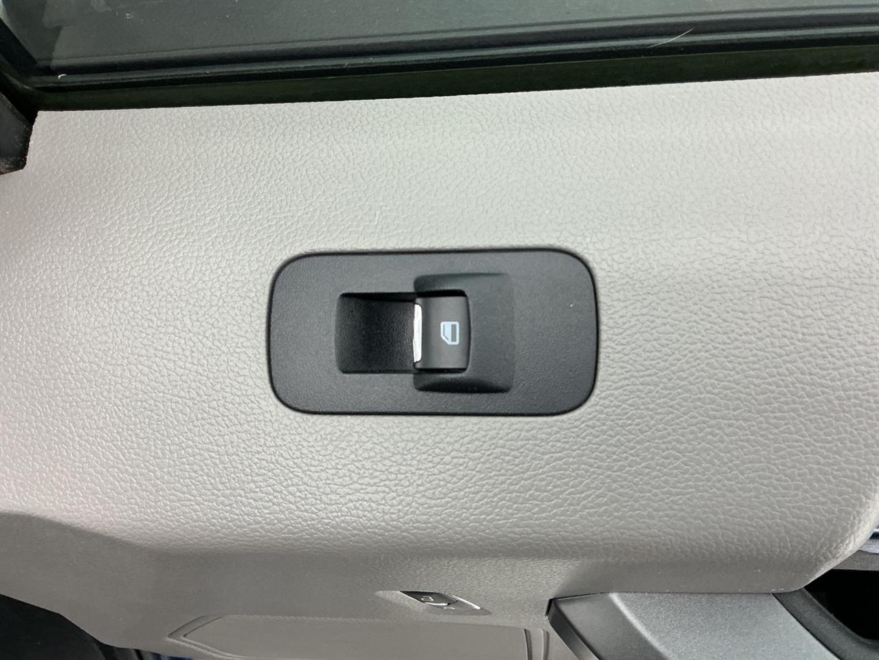 Ford 150 King Ranch 4WD SuperCrew 5.5' Box 2018