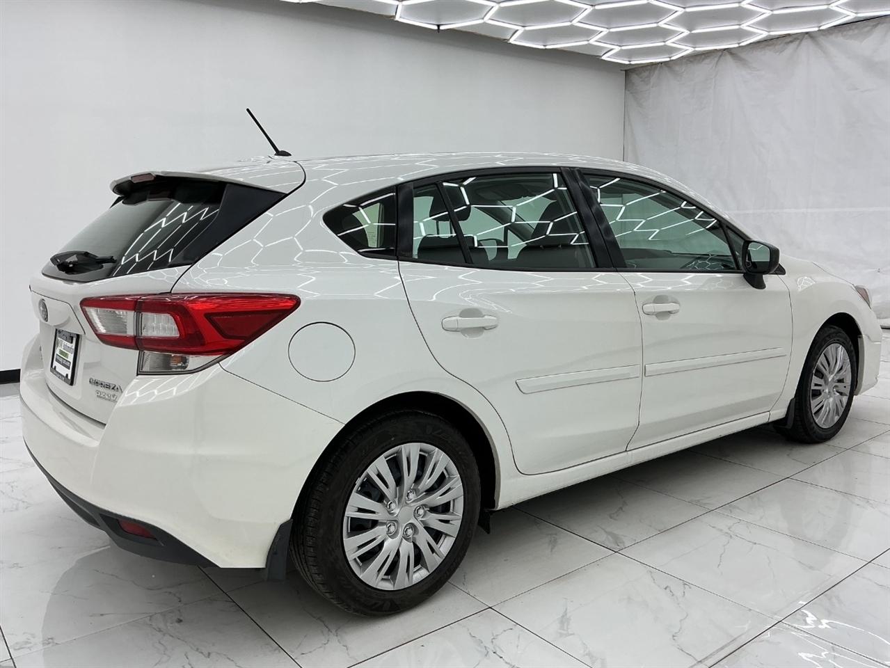 Subaru Impreza 2.0i 5-door CVT 2017