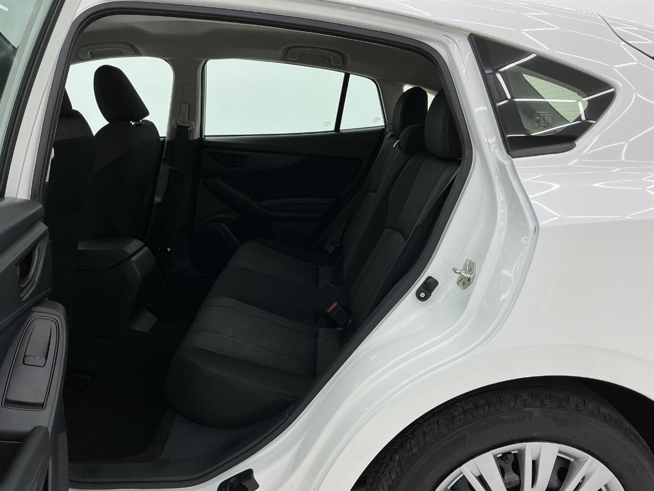 Subaru Impreza 2.0i 5-door CVT 2017