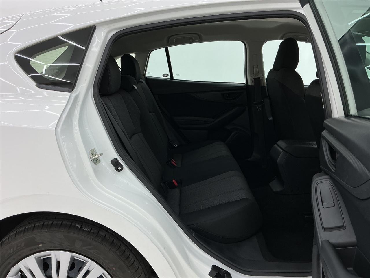 Subaru Impreza 2.0i 5-door CVT 2017