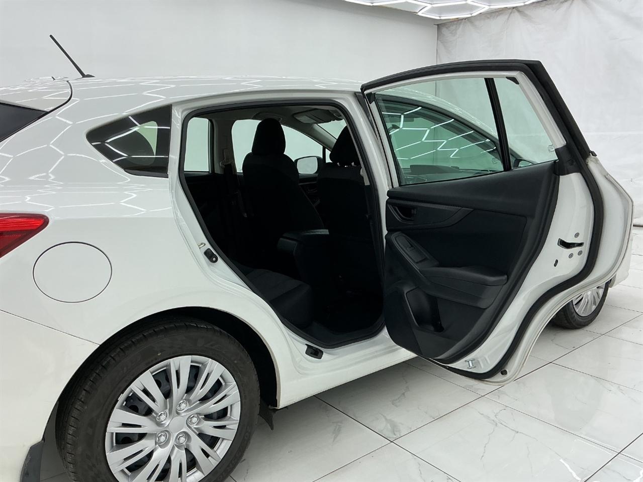 Subaru Impreza 2.0i 5-door CVT 2017