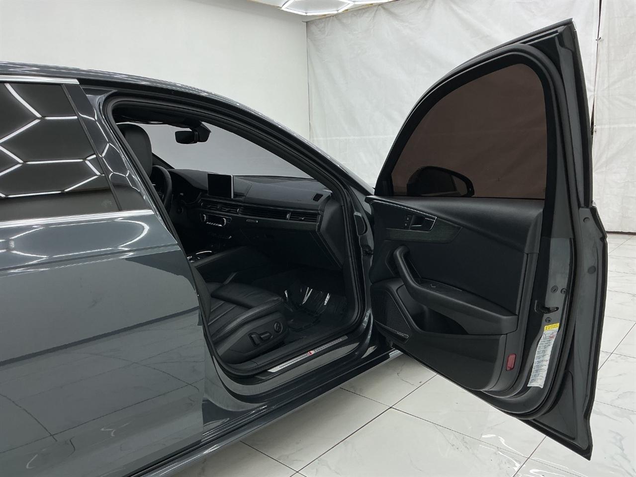 Audi A4 2.0 TFSI Tech Premium Plus S Tronic quattro AWD 2018