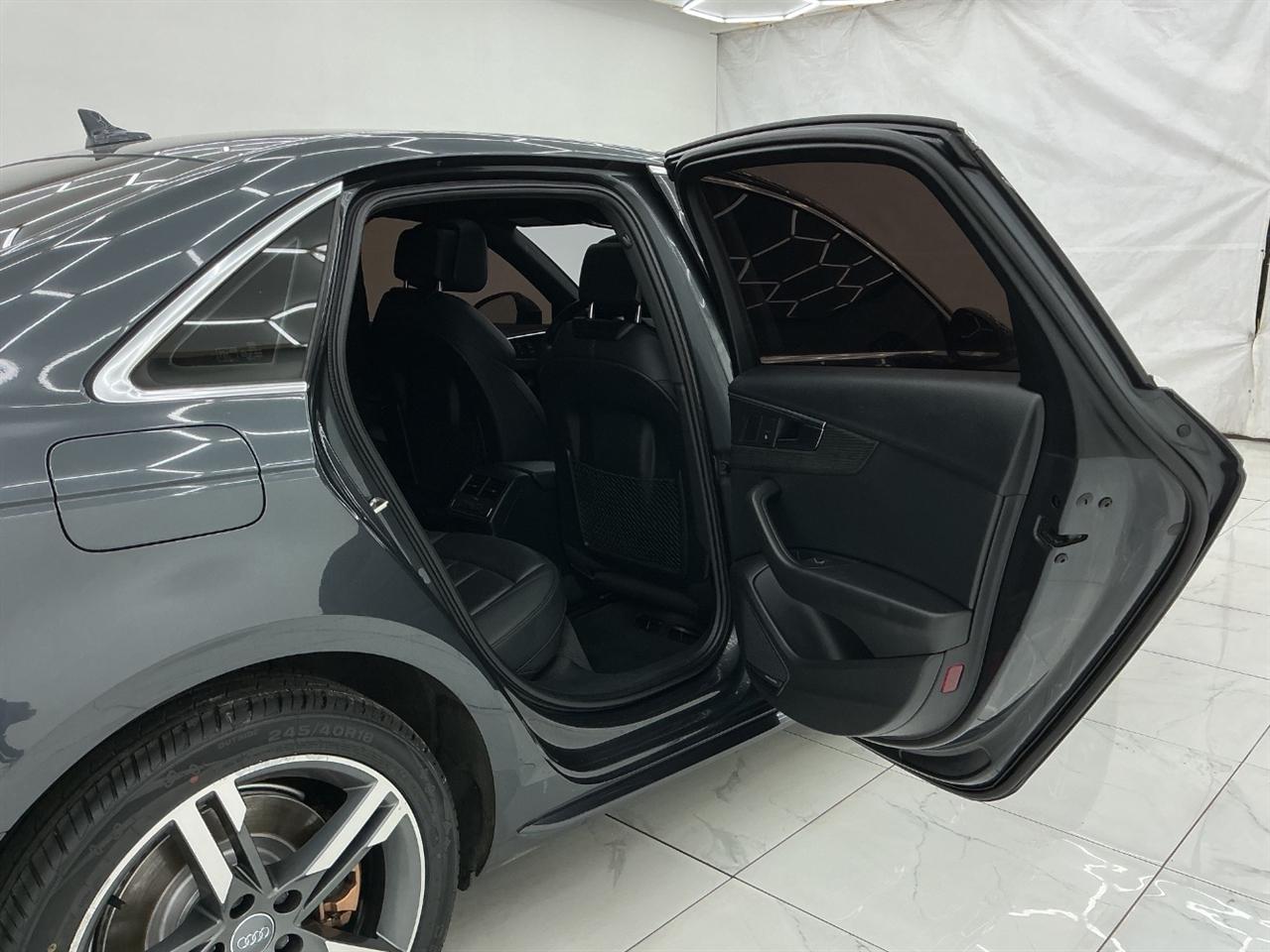 Audi A4 2.0 TFSI Tech Premium Plus S Tronic quattro AWD 2018