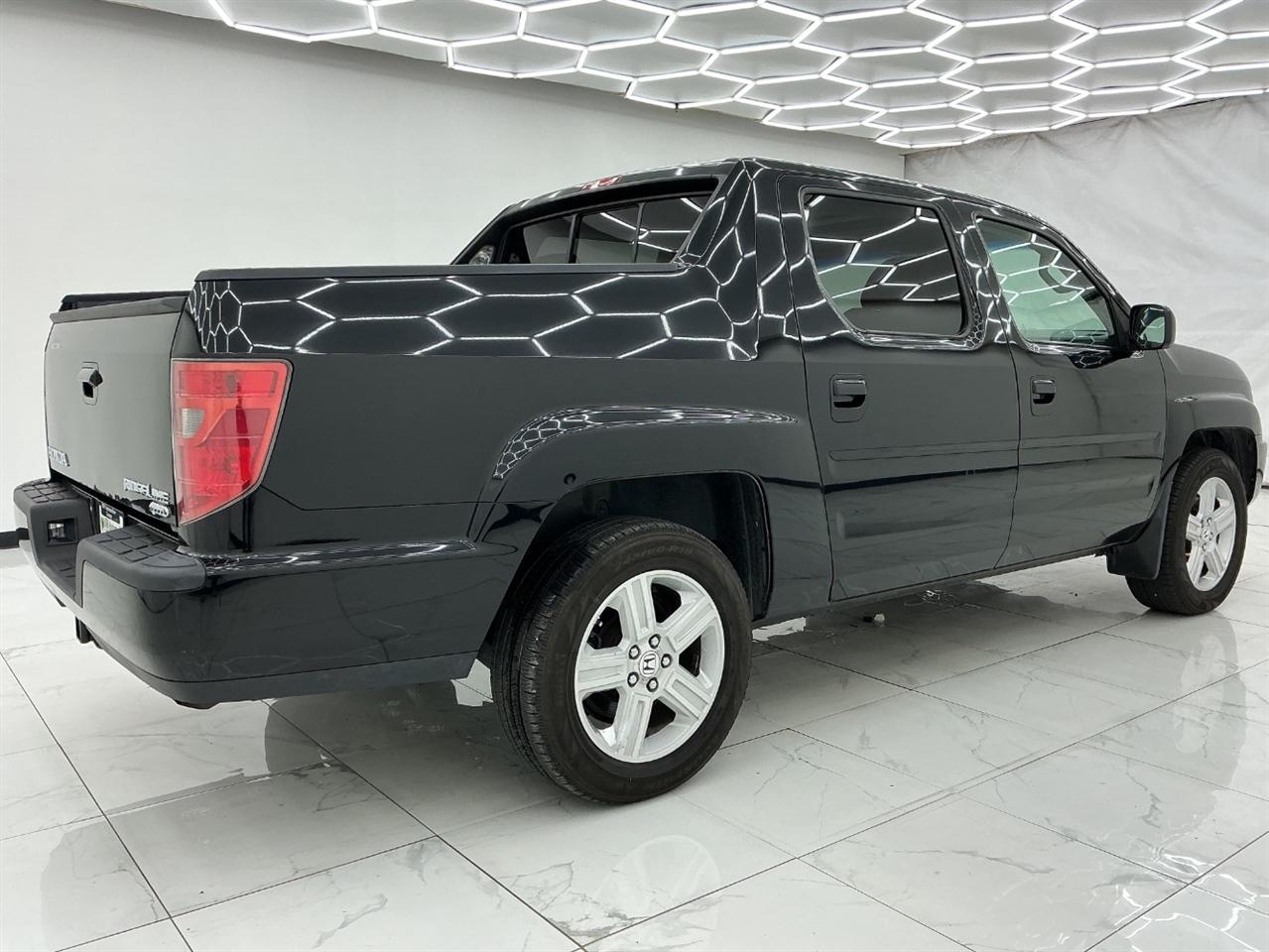 Honda Ridgeline 4WD Crew Cab RTL 2011