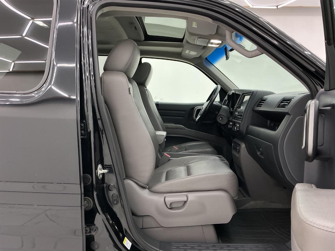 Honda Ridgeline 4WD Crew Cab RTL 2011