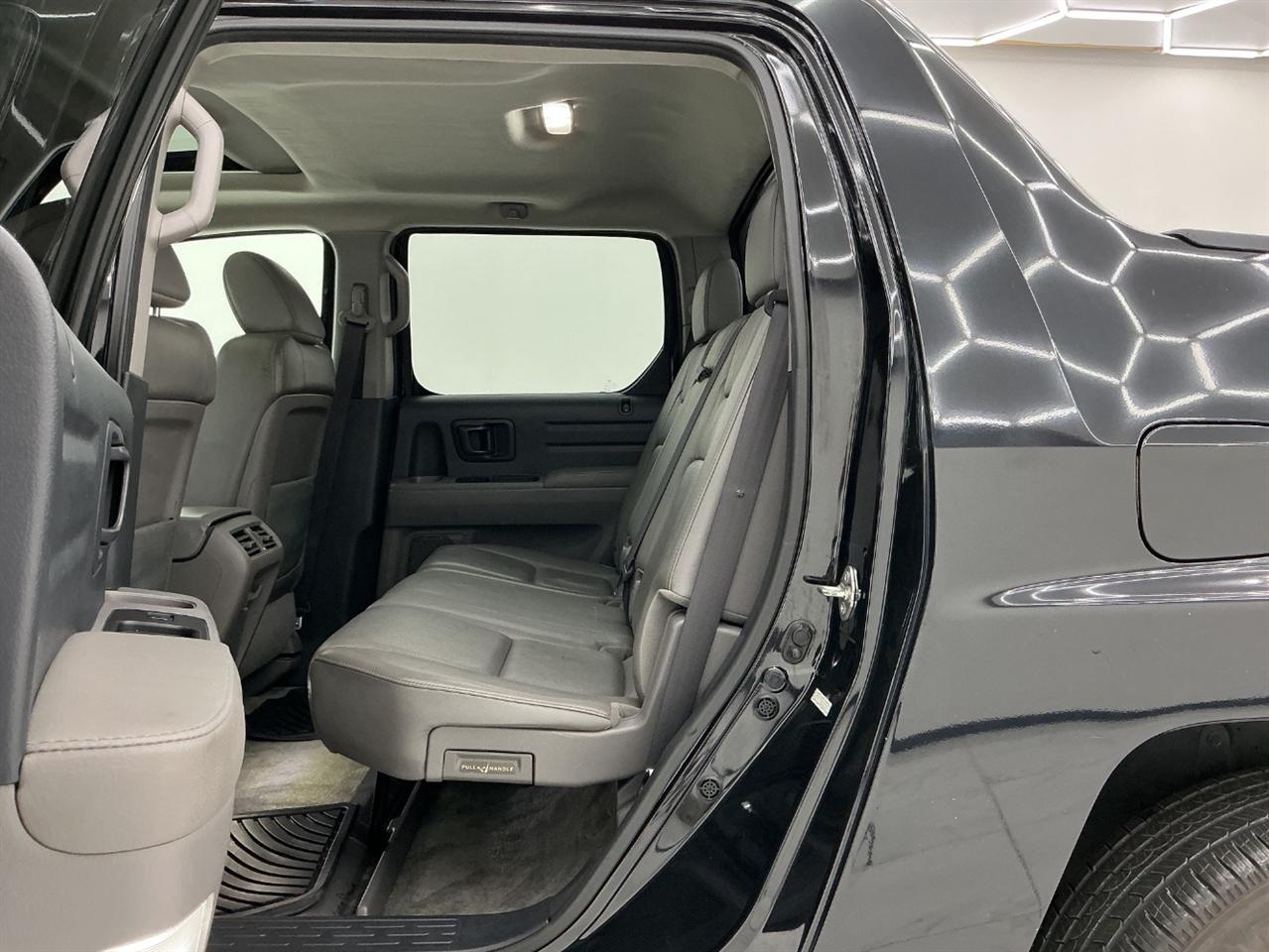 Honda Ridgeline 4WD Crew Cab RTL 2011