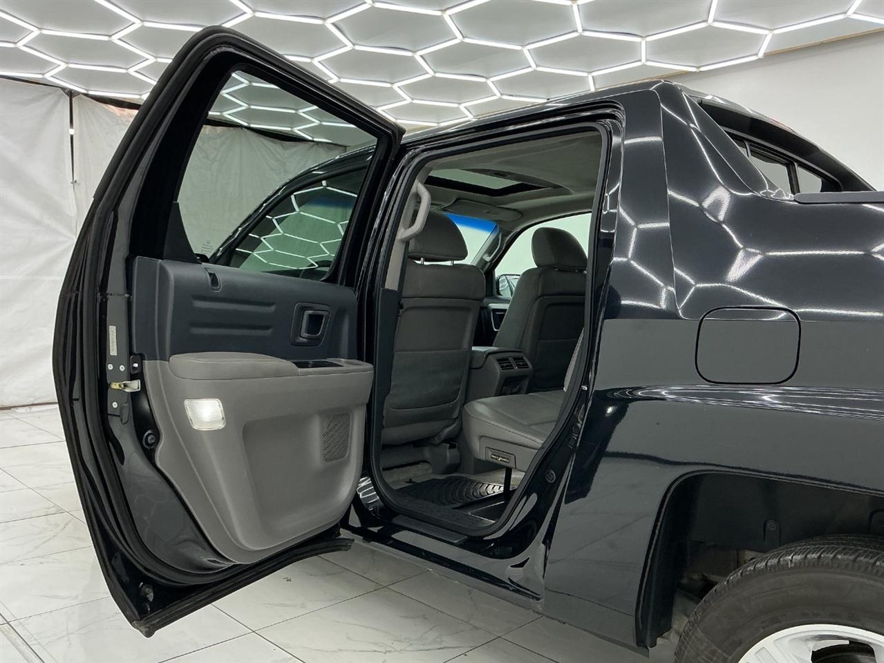 Honda Ridgeline 4WD Crew Cab RTL 2011