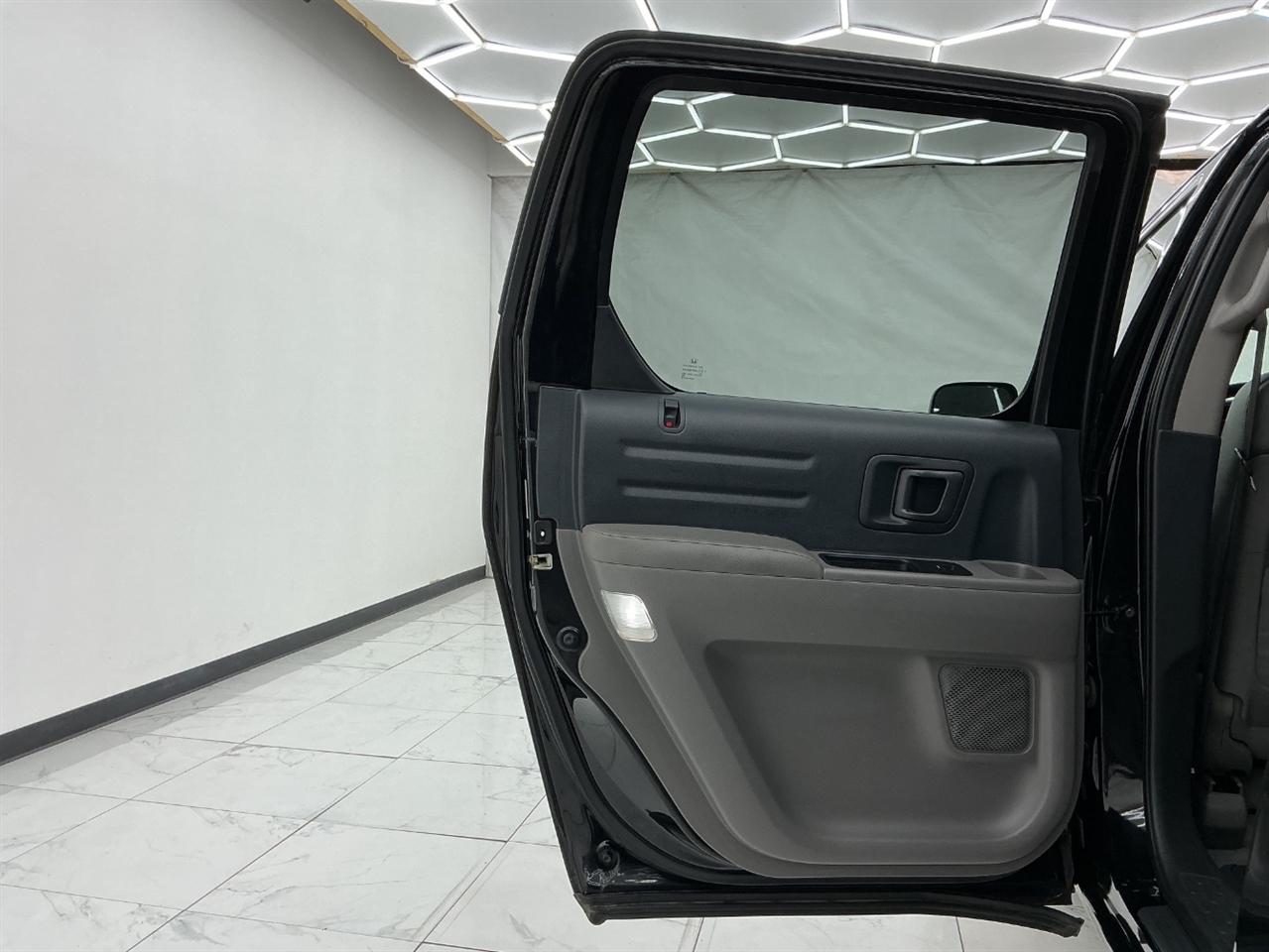 Honda Ridgeline 4WD Crew Cab RTL 2011