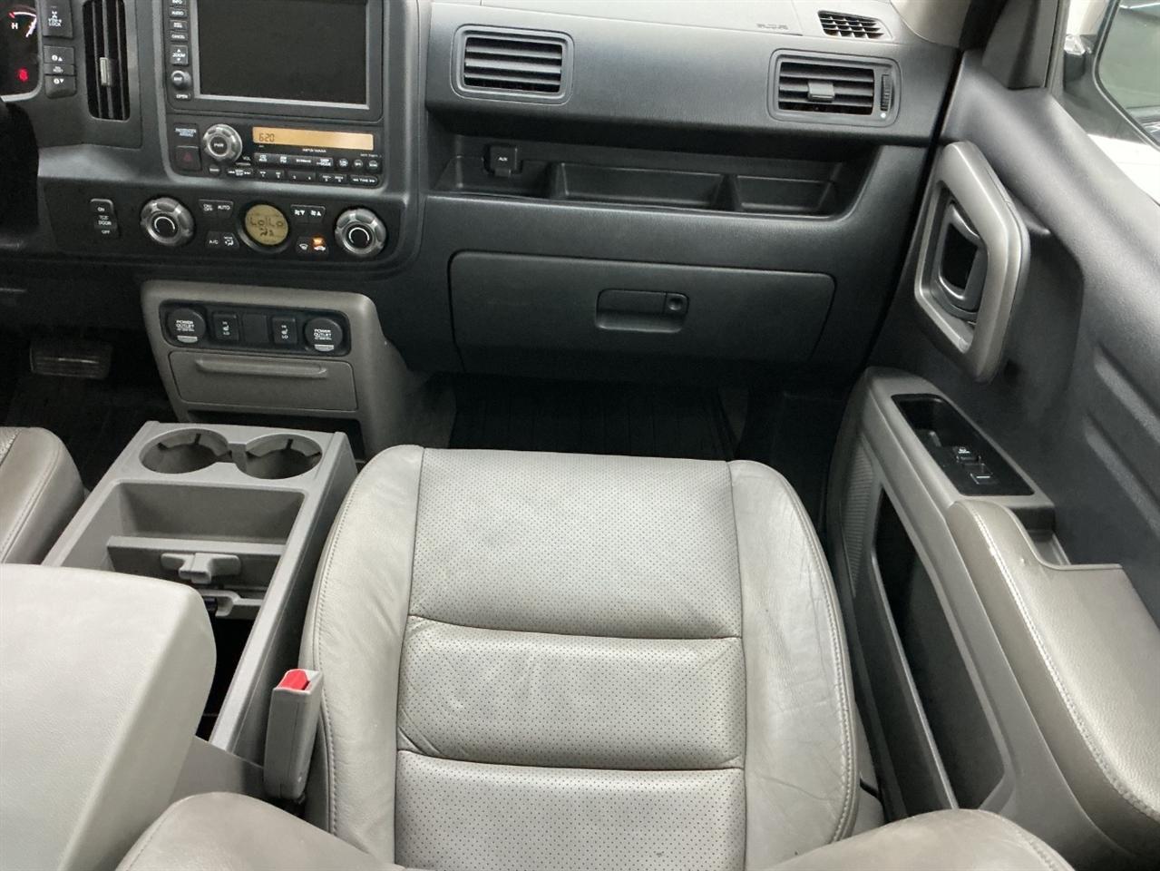 Honda Ridgeline 4WD Crew Cab RTL 2011