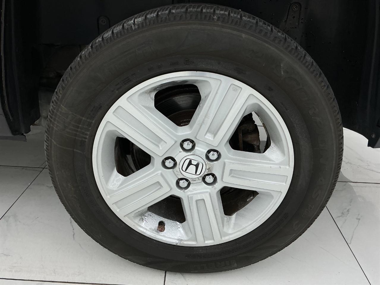 Honda Ridgeline 4WD Crew Cab RTL 2011