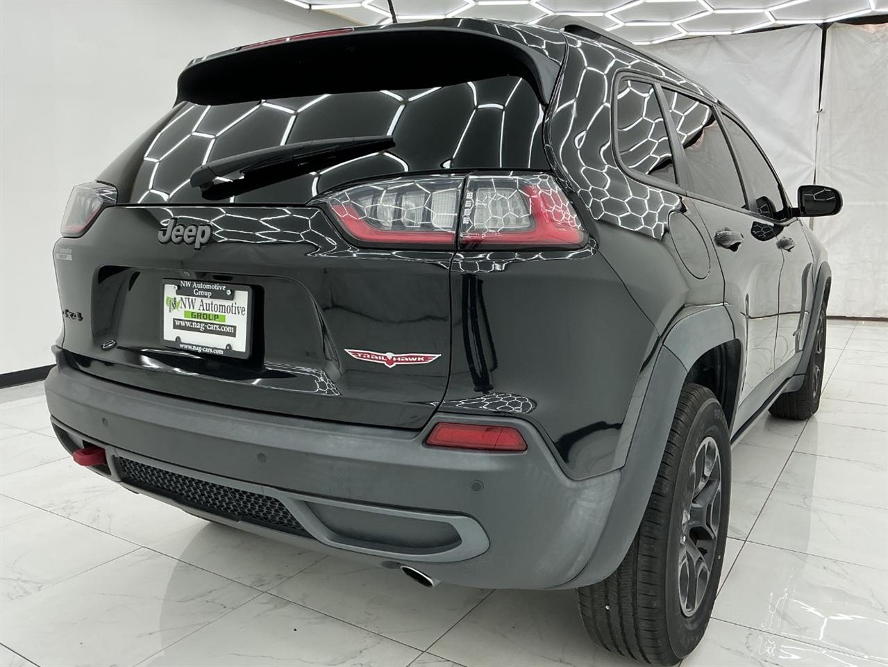 Jeep Cherokee Trailhawk 4x4 2021