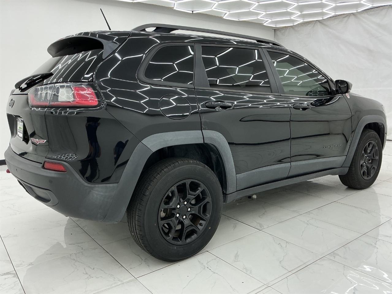 Jeep Cherokee Trailhawk 4x4 2021