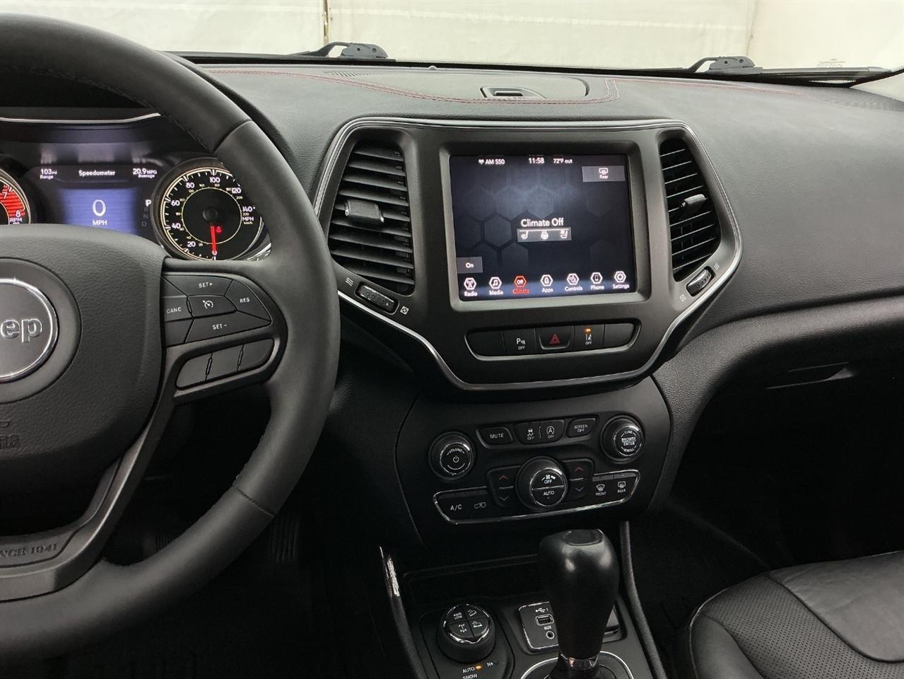 Jeep Cherokee Trailhawk 4x4 2021