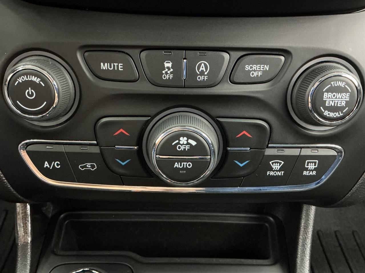 Jeep Cherokee Trailhawk 4x4 2021