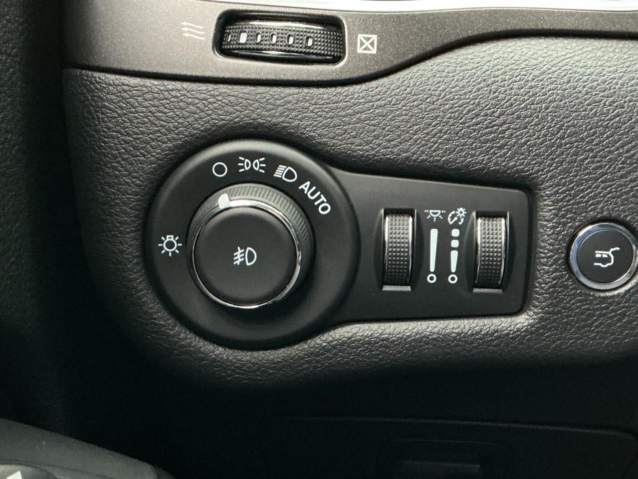 Jeep Cherokee Trailhawk 4x4 2021