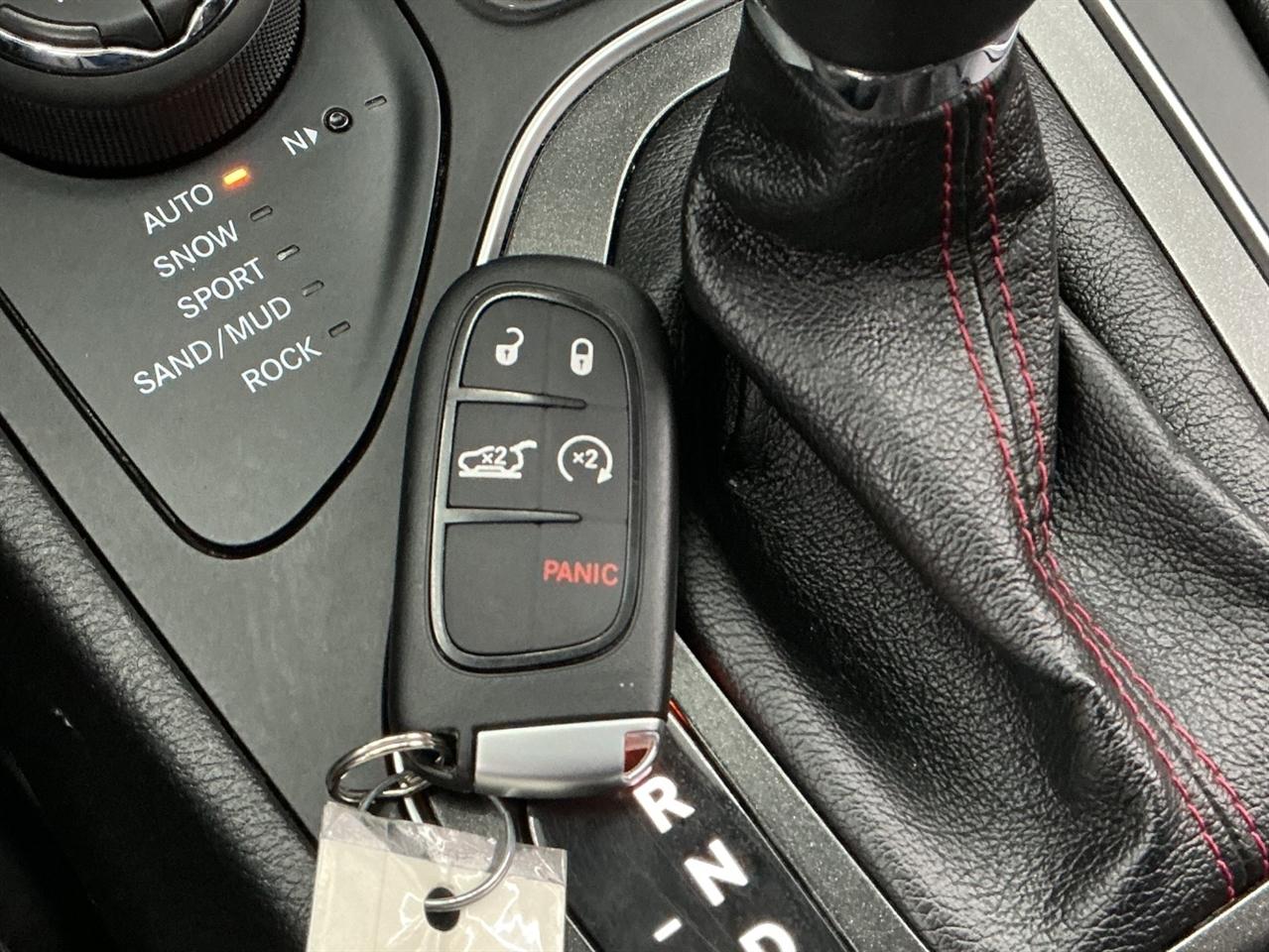 Jeep Cherokee Trailhawk 4x4 2021