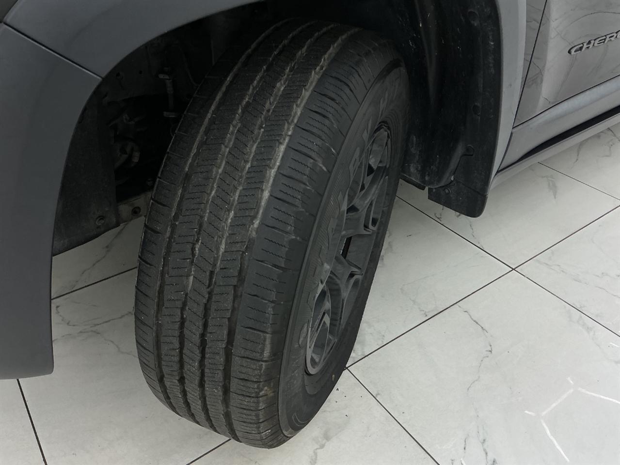 Jeep Cherokee Trailhawk 4x4 2021