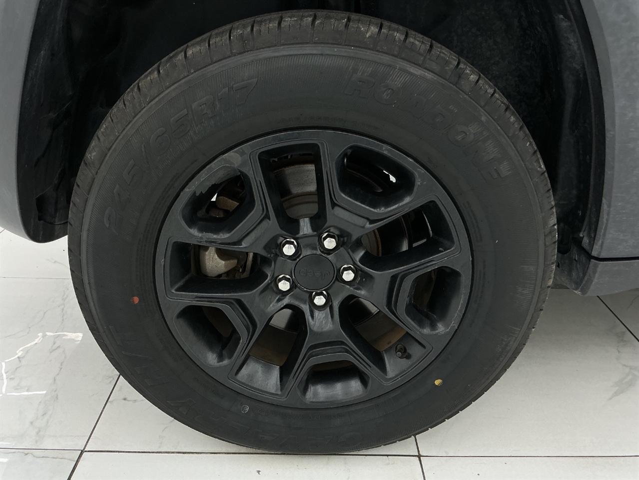 Jeep Cherokee Trailhawk 4x4 2021