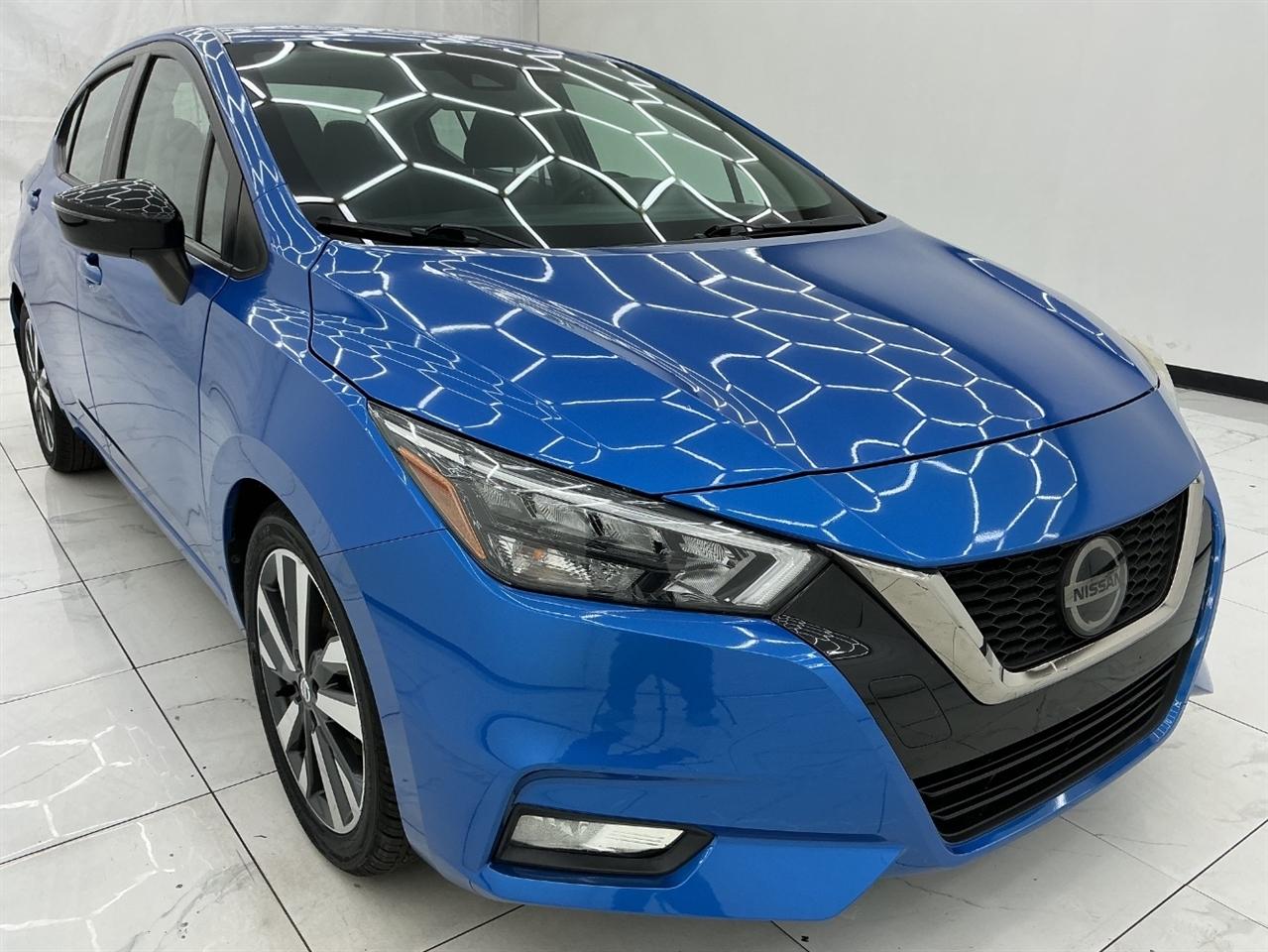 Nissan Versa SR CVT 2020
