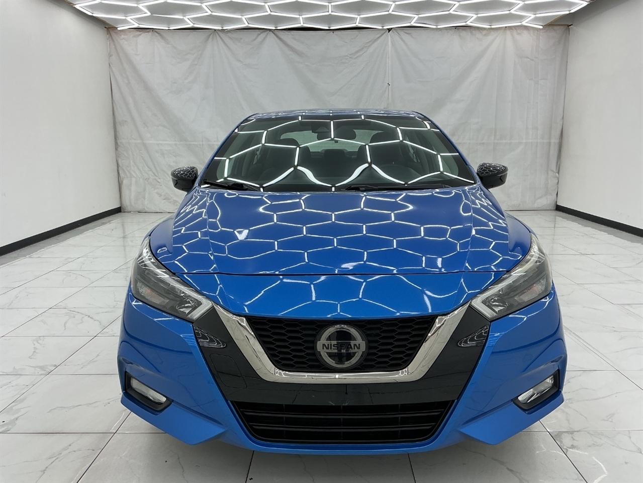 Nissan Versa SR CVT 2020