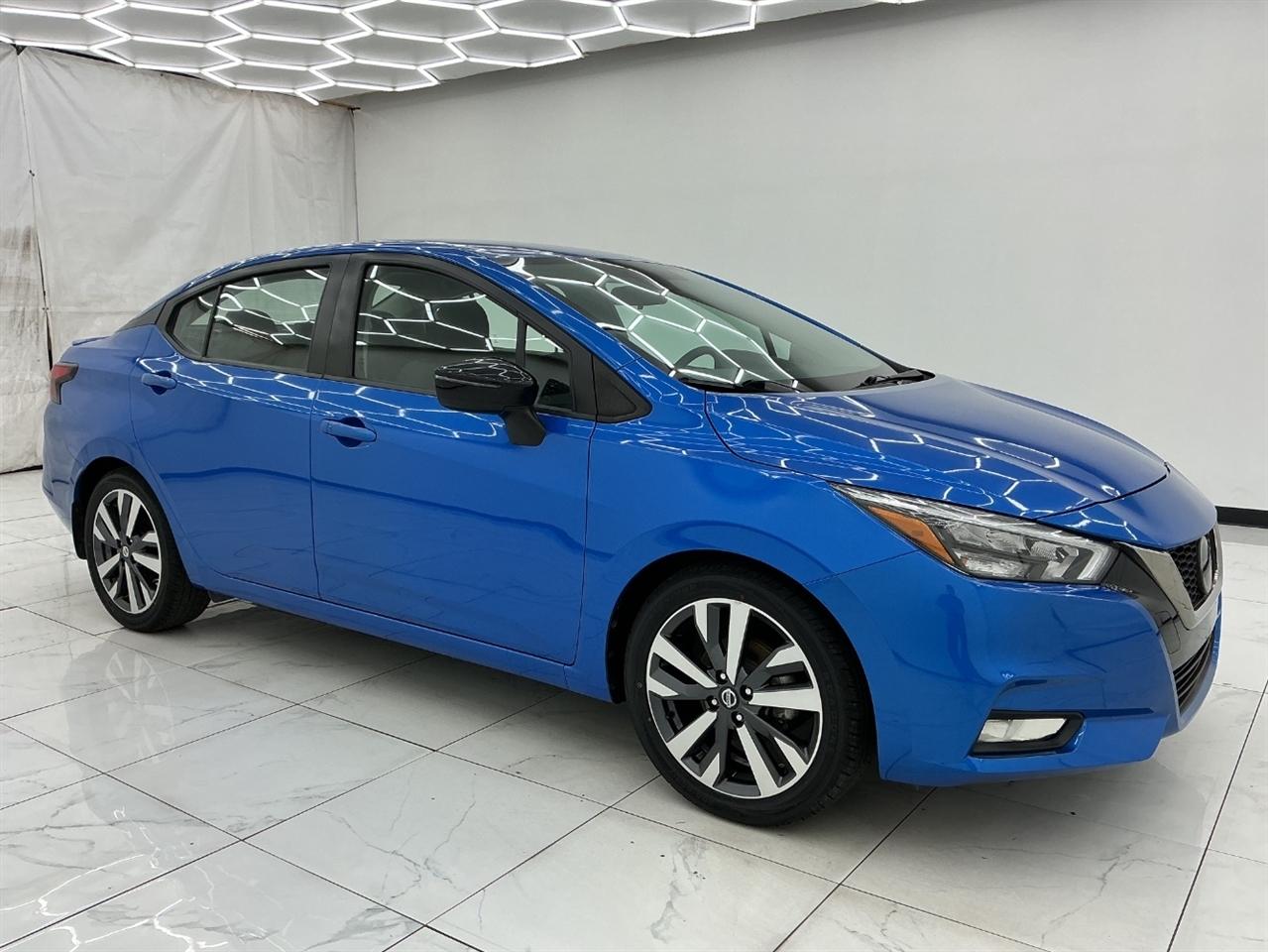 Nissan Versa SR CVT 2020