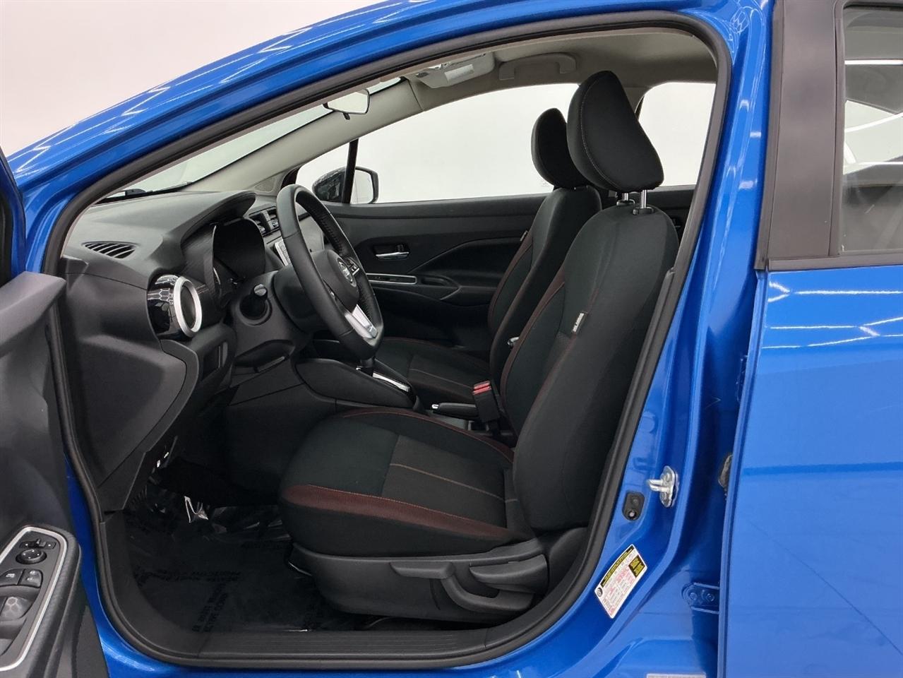 Nissan Versa SR CVT 2020