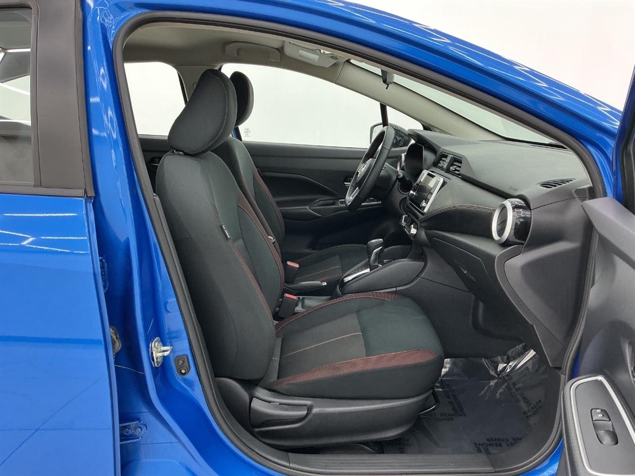 Nissan Versa SR CVT 2020