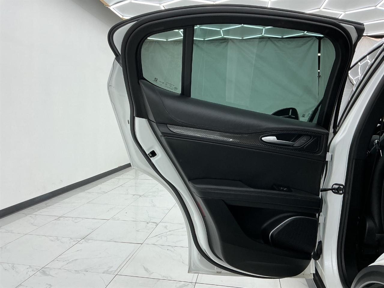 Alfa Romeo Stelvio Ti Sport Carbon AWD 2019