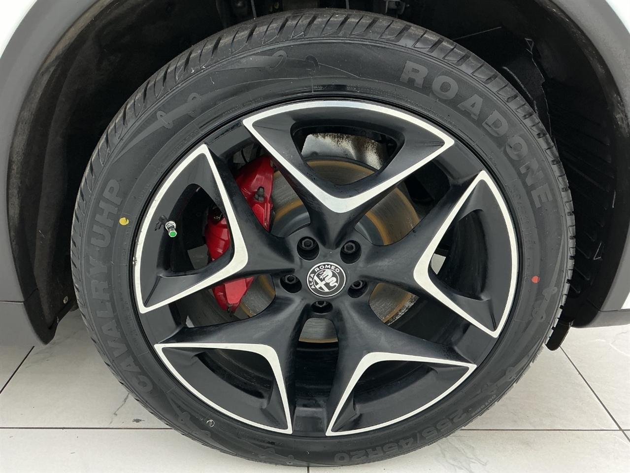 Alfa Romeo Stelvio Ti Sport Carbon AWD 2019