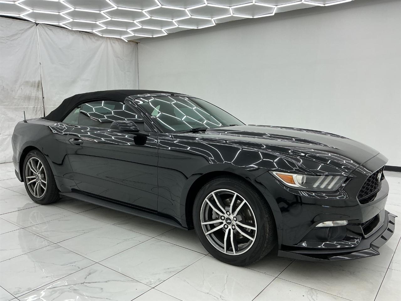 Ford Mustang EcoBoost Premium Convertible 2017