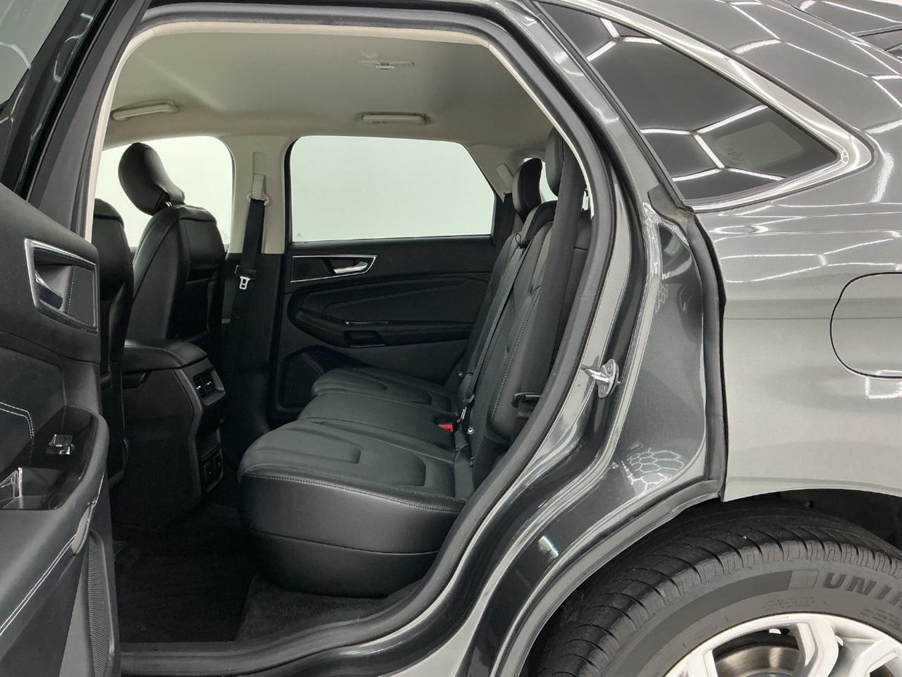 Ford Edge Titanium FWD 2018