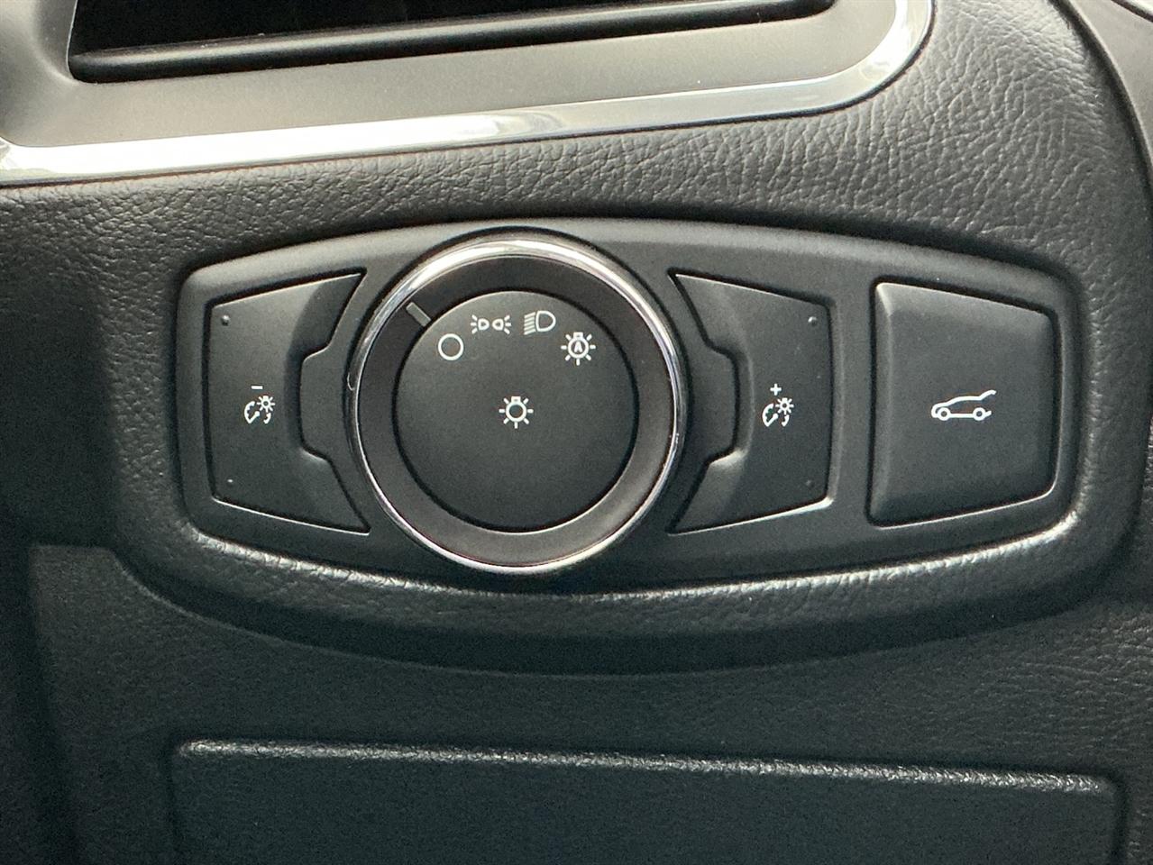 Ford Edge Titanium FWD 2018