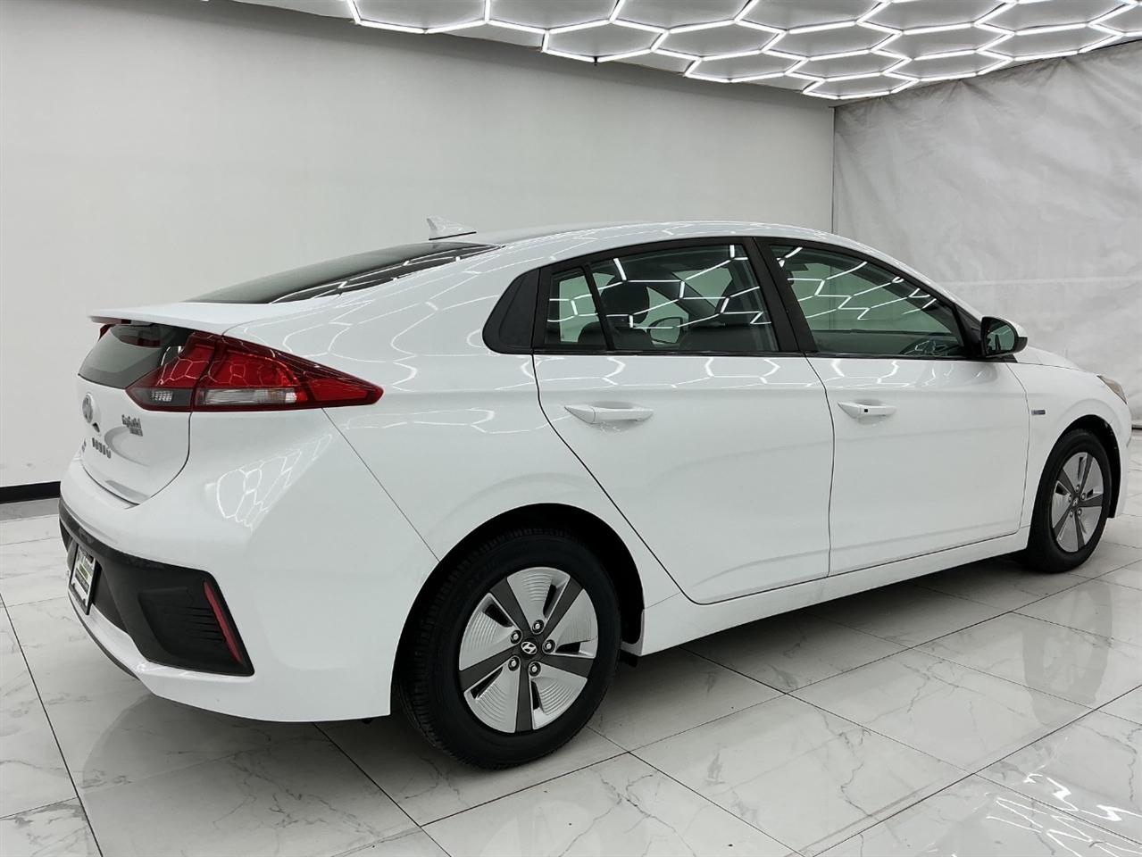Hyundai Ioniq Hybrid Blue Hatchback 2018