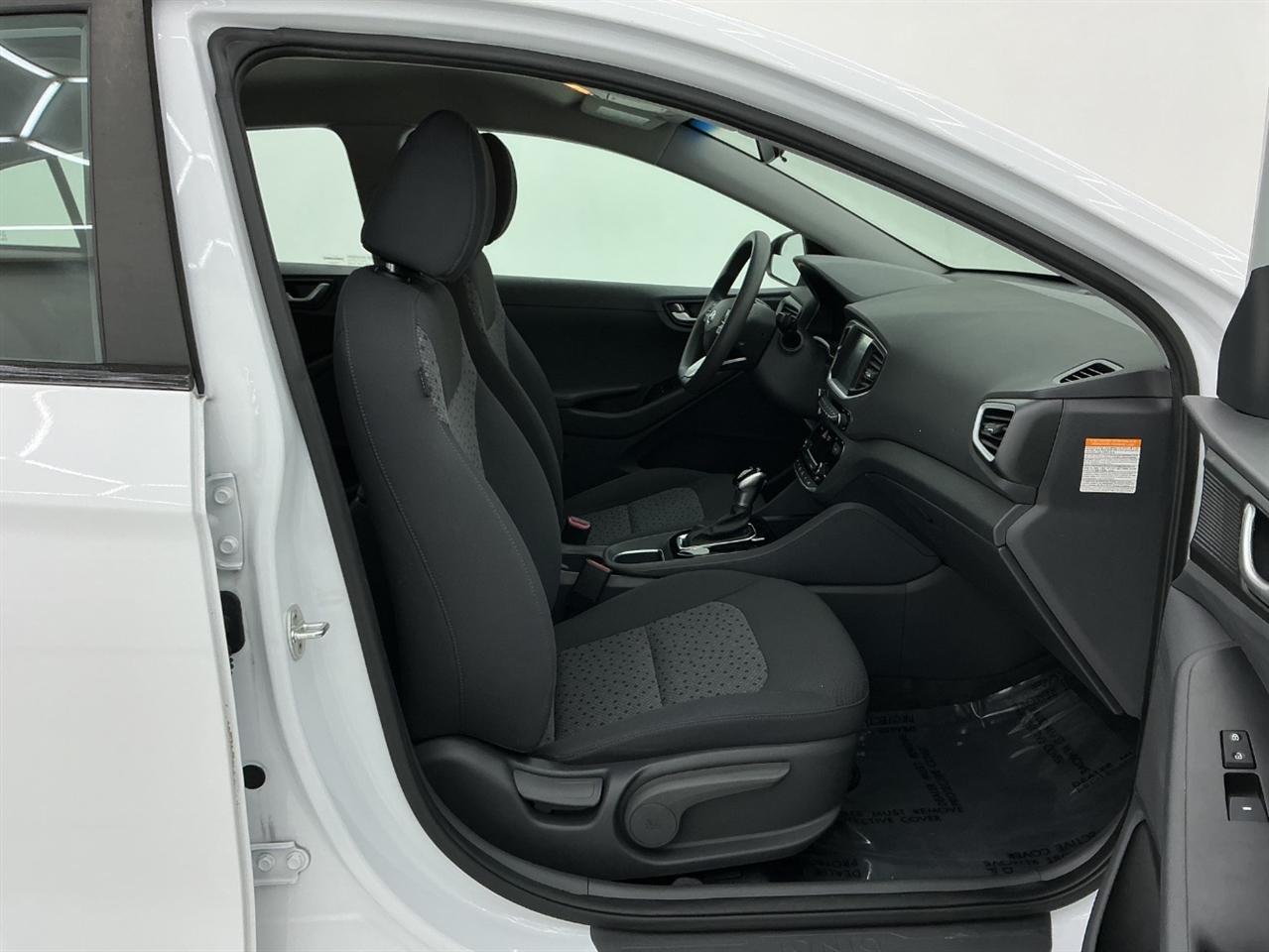 Hyundai Ioniq Hybrid Blue Hatchback 2018