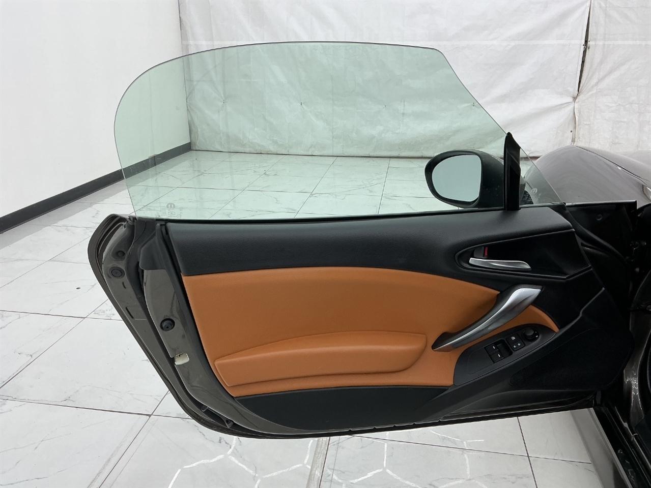 Fiat 124 Spider Lusso Convertible 2017
