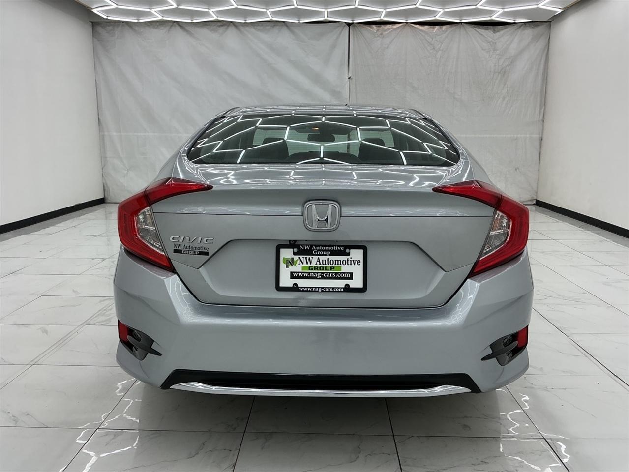 Honda Civic Sedan LX CVT 2020