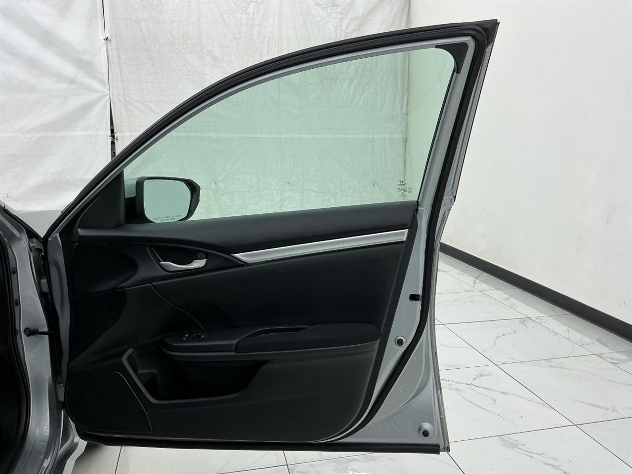 Honda Civic Sedan LX CVT 2020