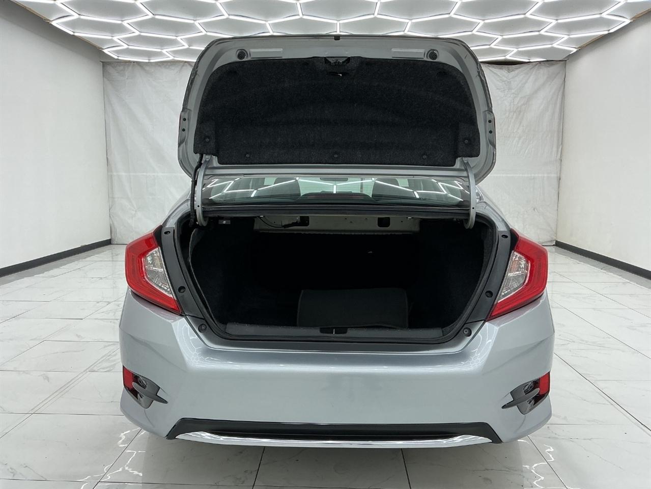 Honda Civic Sedan LX CVT 2020