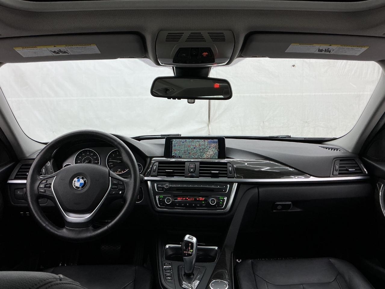 BMW 3 Series 4dr Sdn 328i xDrive AWD SULEV 2015