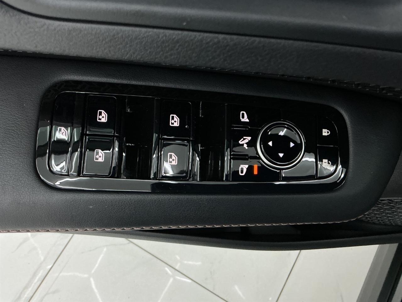 Nissan Ariya EVOLVE+ e-4ORCE AWD 2024