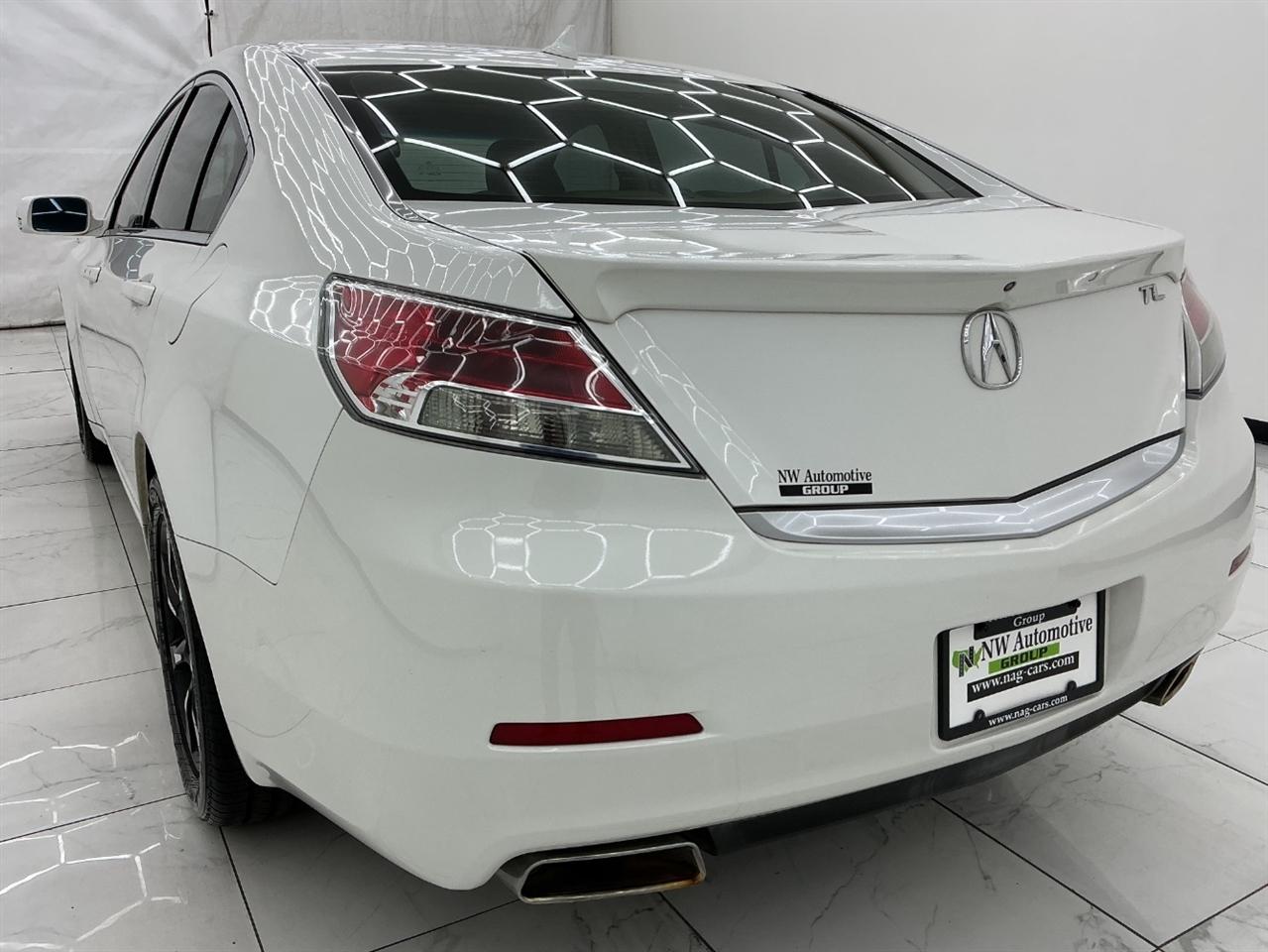 Acura TL 4dr Sdn Auto 2WD Tech 2014