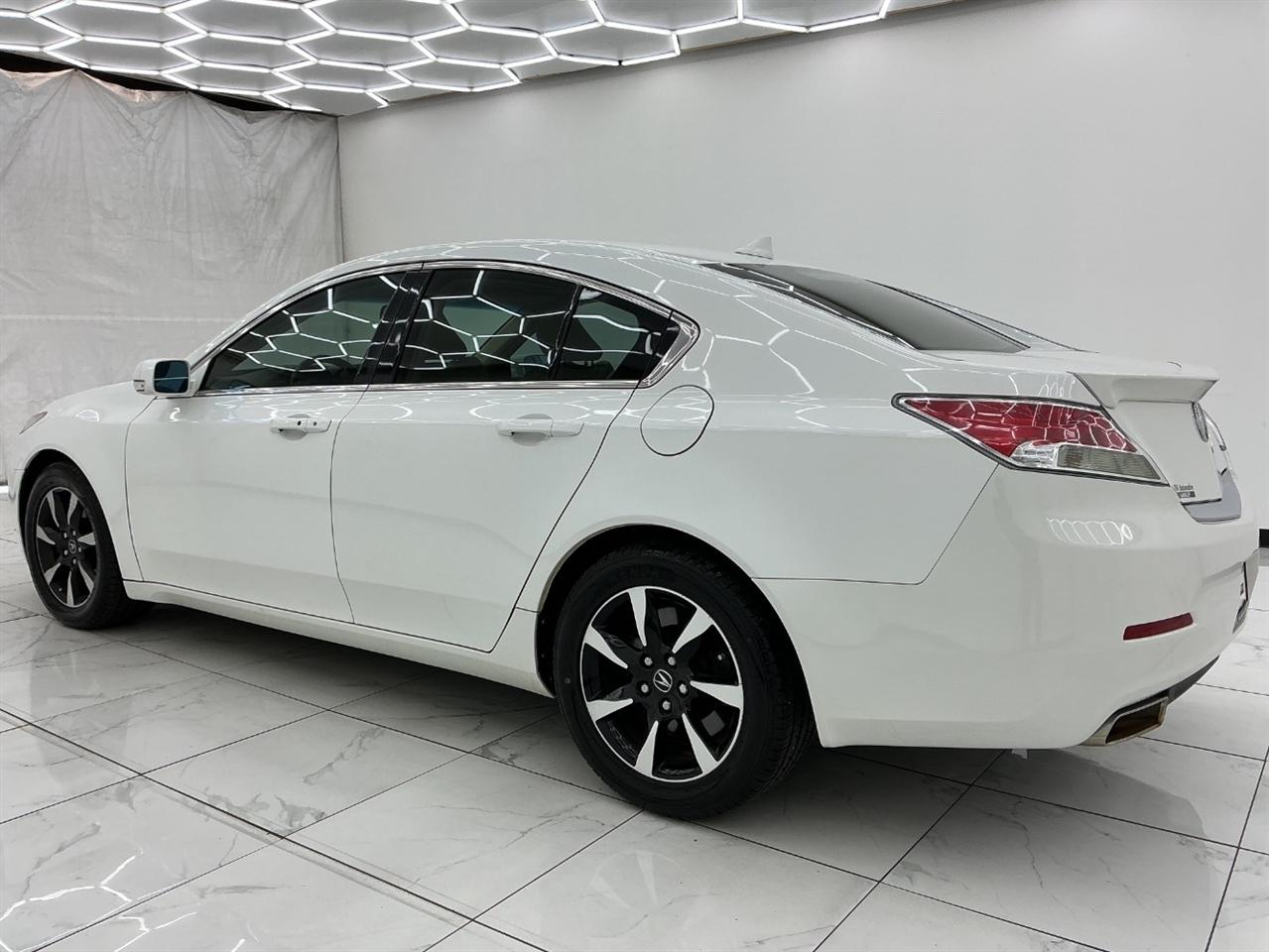 Acura TL 4dr Sdn Auto 2WD Tech 2014