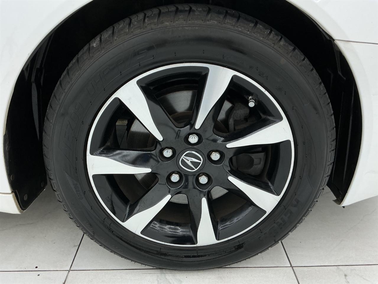 Acura TL 4dr Sdn Auto 2WD Tech 2014