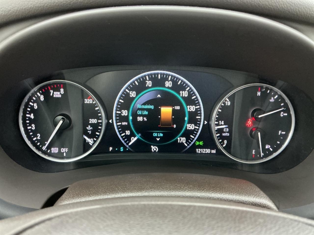 Buick LaCrosse 4dr Sdn Essence FWD 2017