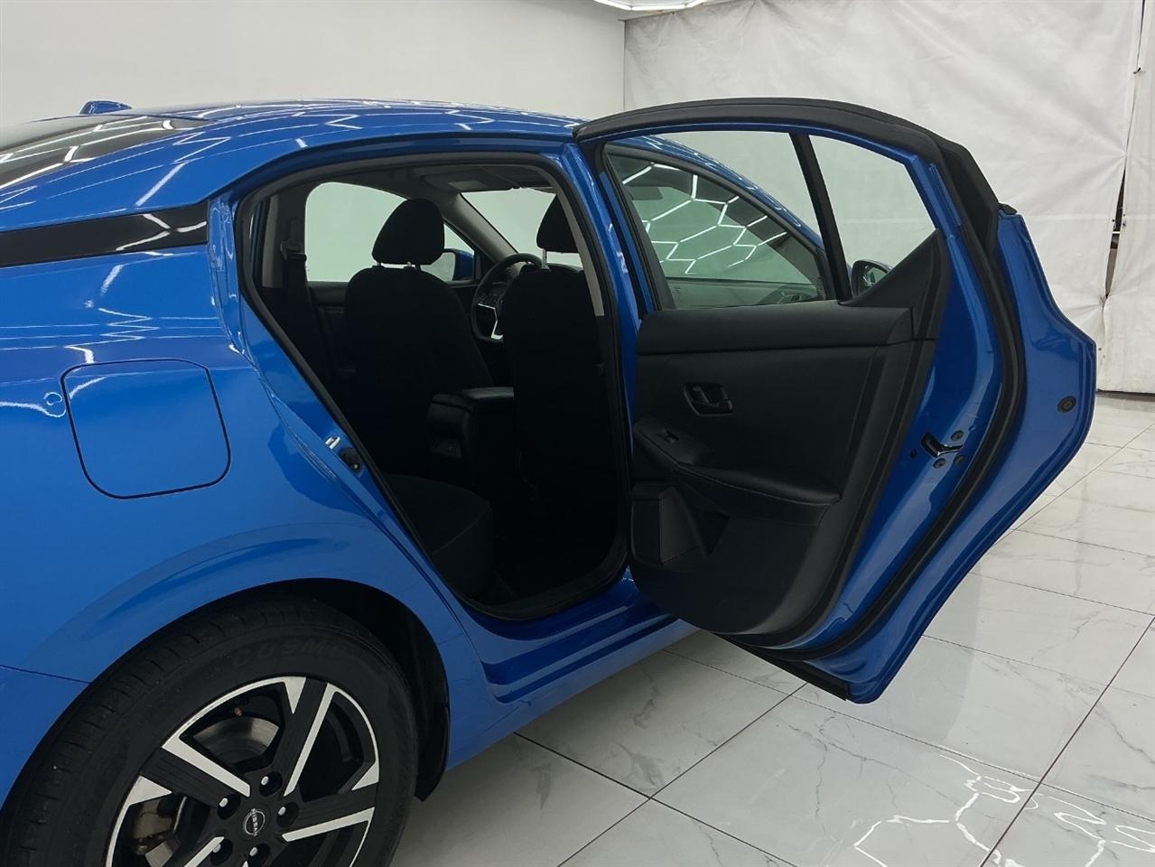 Nissan Sentra SV CVT 2024