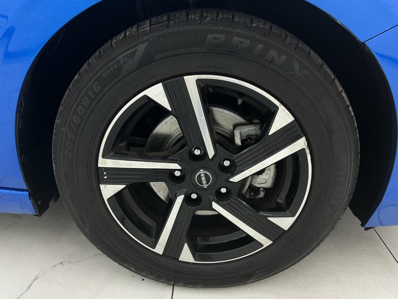 Nissan Sentra SV CVT 2024