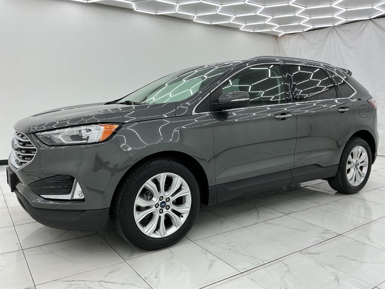 Ford Edge Titanium FWD 2020